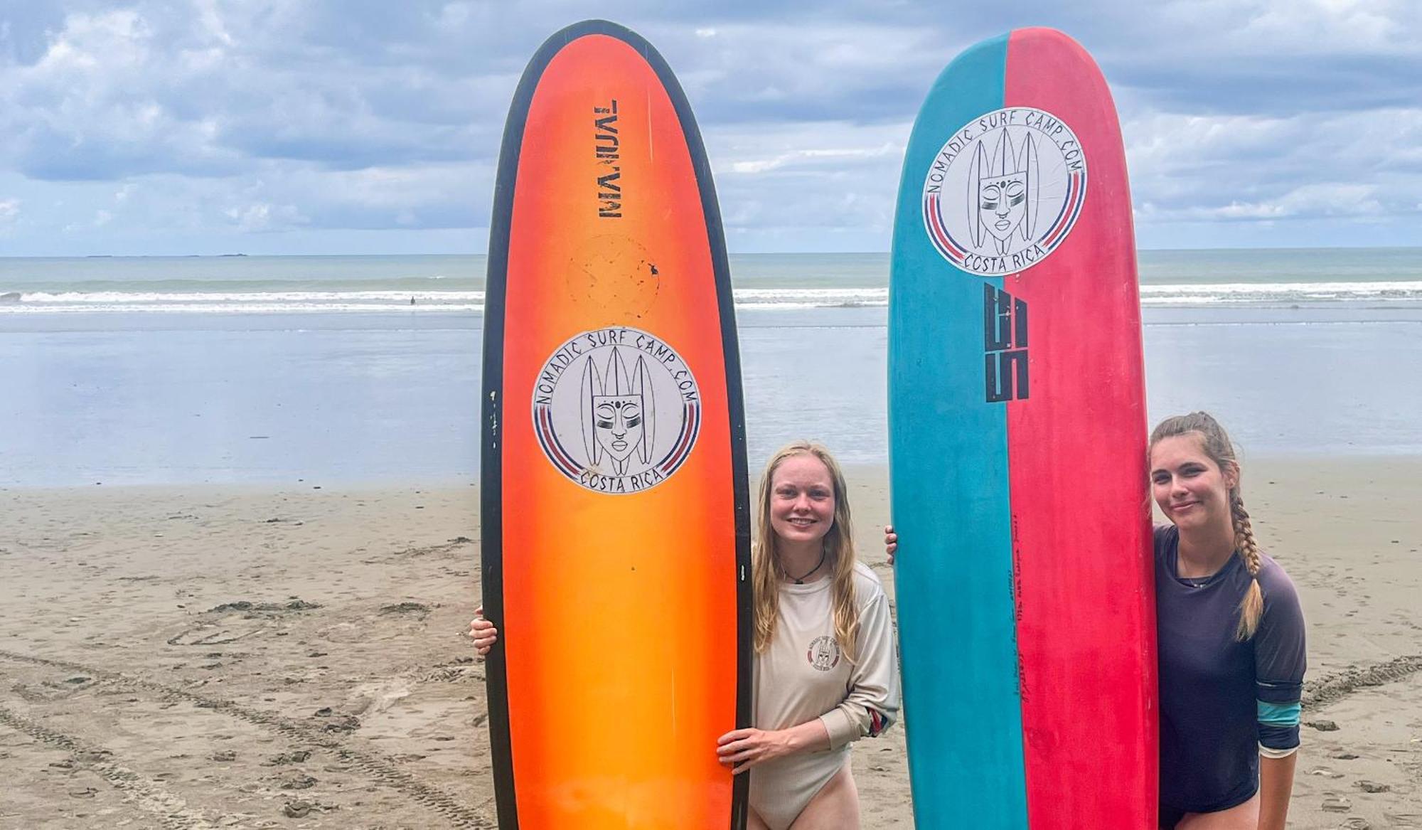 Nomadic Surf Camp Hostel Uvita Ngoại thất bức ảnh