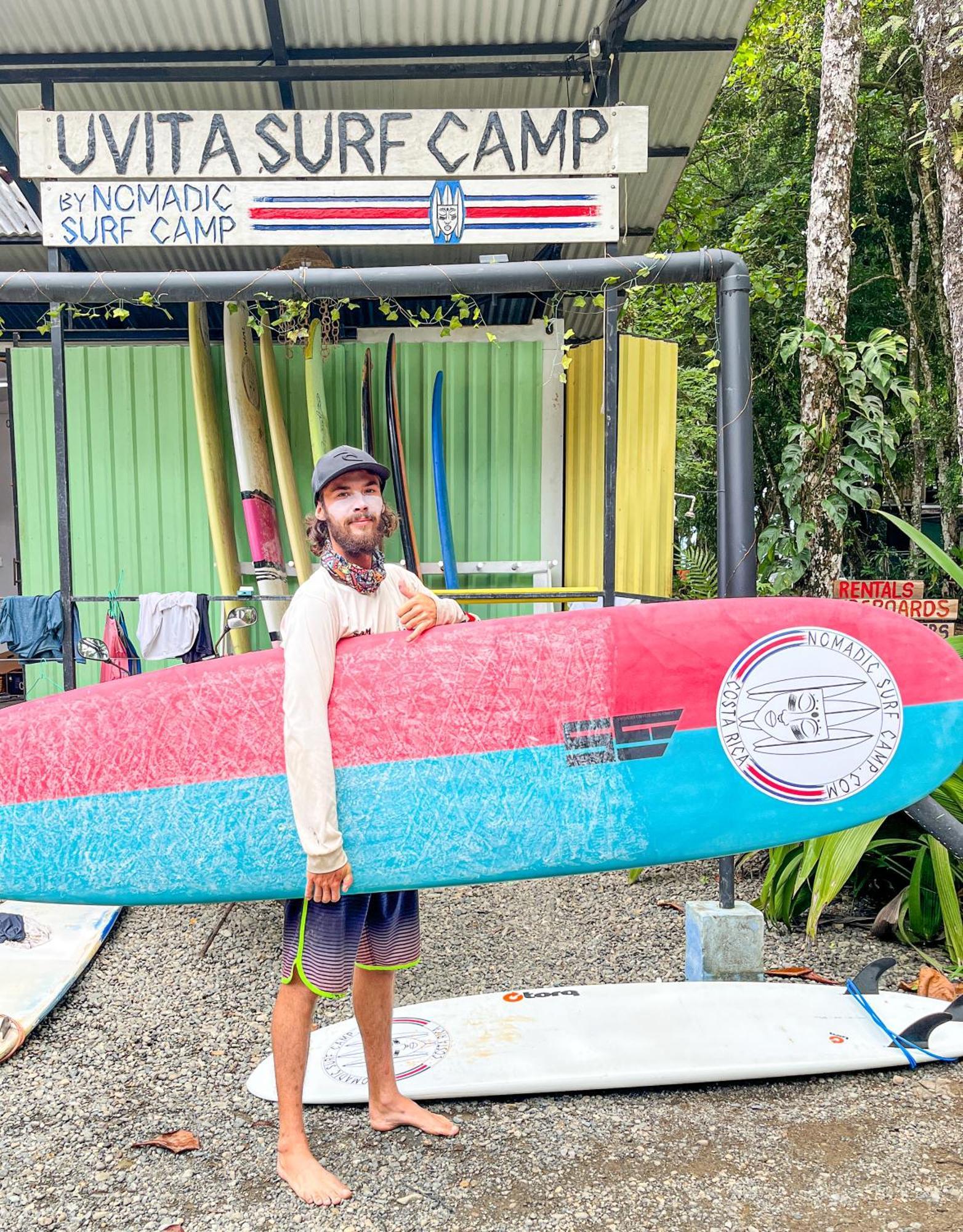 Nomadic Surf Camp Hostel Uvita Ngoại thất bức ảnh